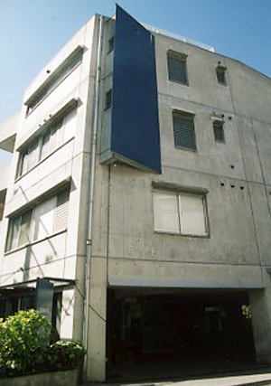 セッションハウス外観